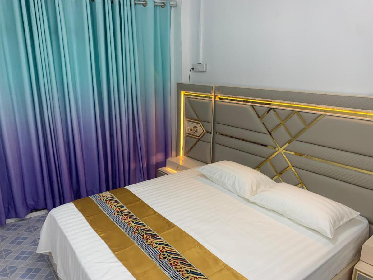 Ontrack Travel Apartment Мале Екстериор снимка