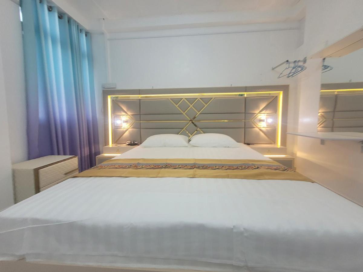 Ontrack Travel Apartment Мале Екстериор снимка