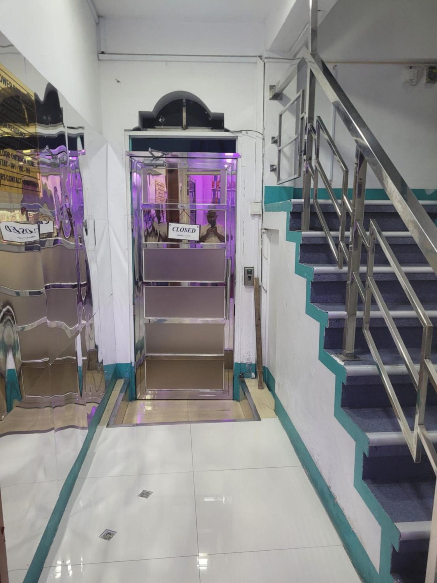Ontrack Travel Apartment Мале Екстериор снимка